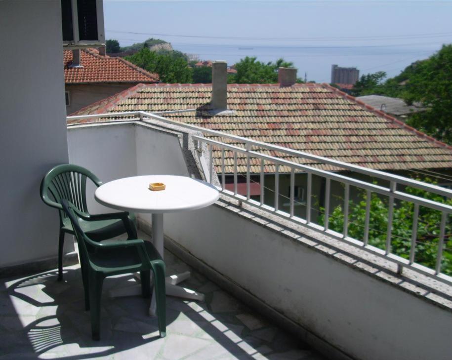 Guest House Villa Katty Balchik Quarto foto